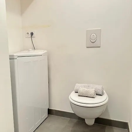 Maison Spacieuse Pres De La Loire Vila