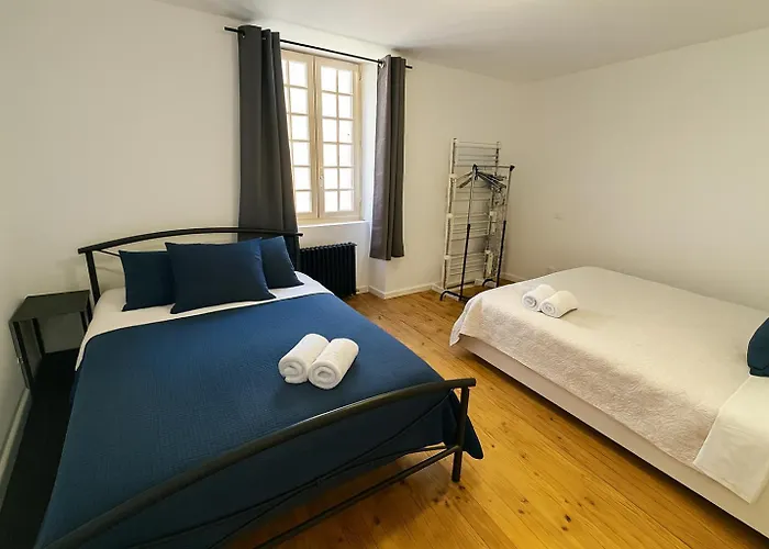 Maison Spacieuse Pres De La Loire *